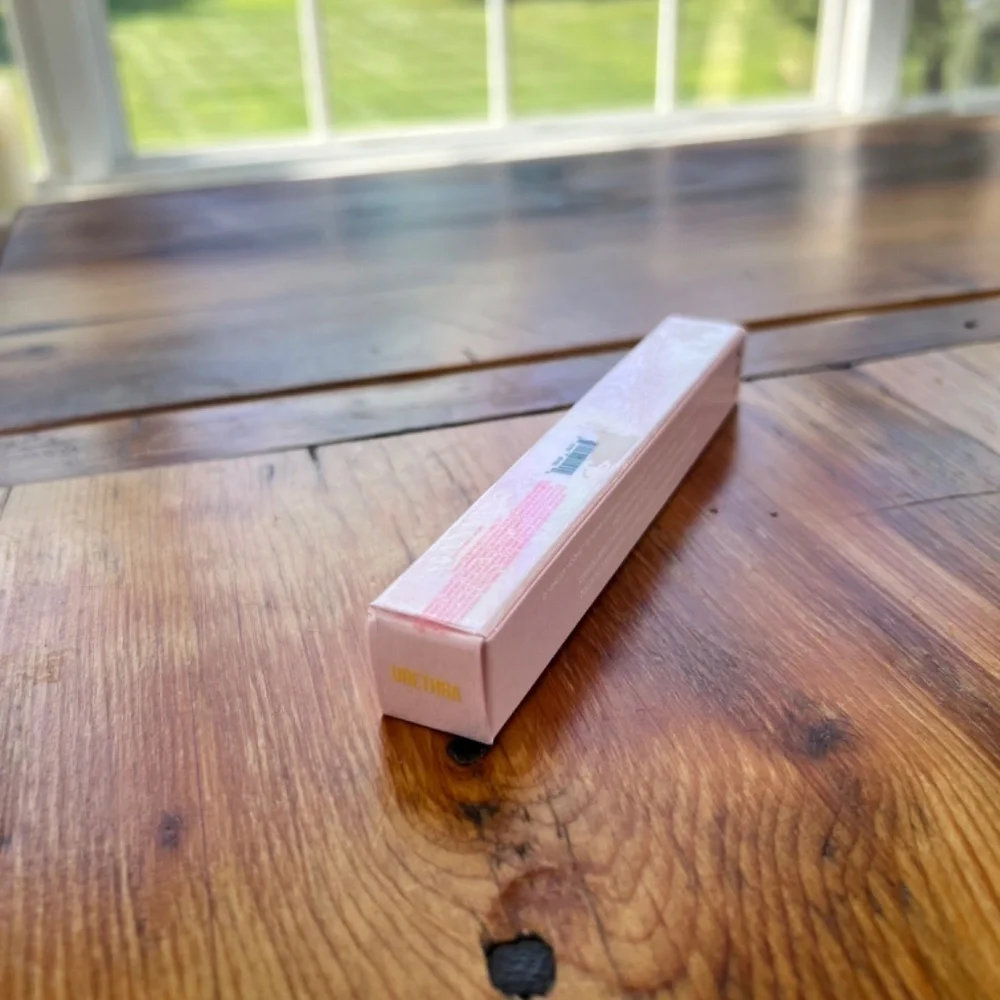 URETHXA- New in box‎ Jeffree Star Supreme Gloss Pale Yellow LipGloss Shiny Gloss
